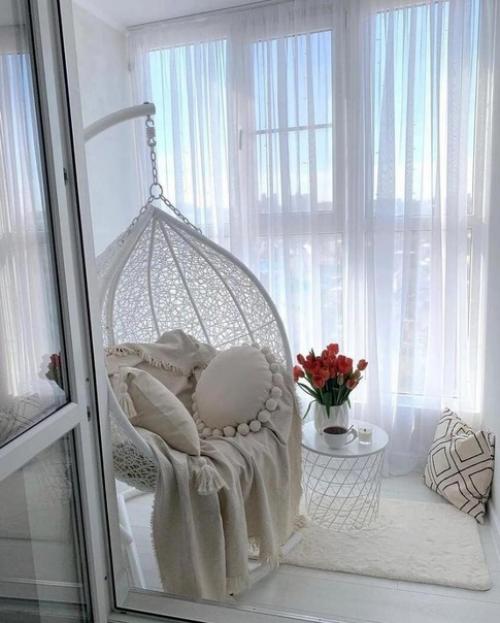 Просторная квартира. В светлых оттенках. 05