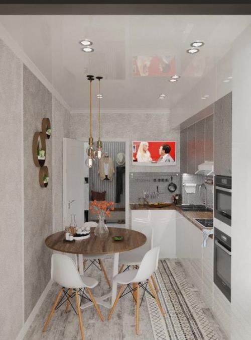 Просторная квартира. Основной цвет - белый. 06