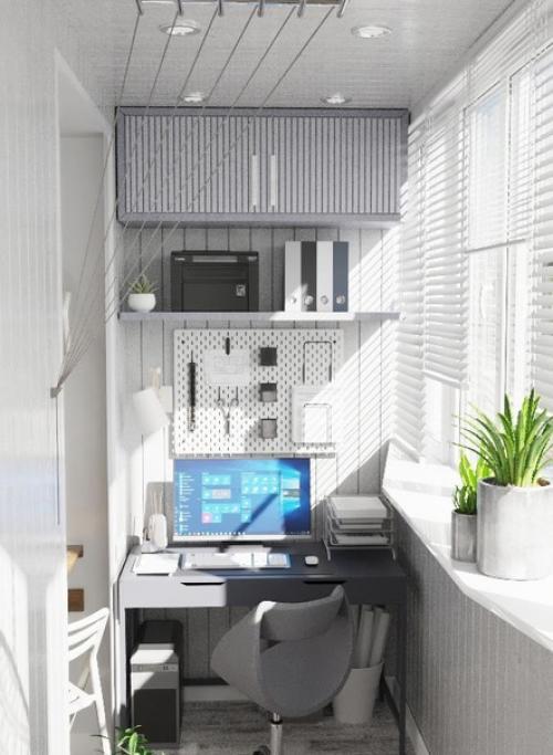 Просторная квартира. Основной цвет - белый. 08