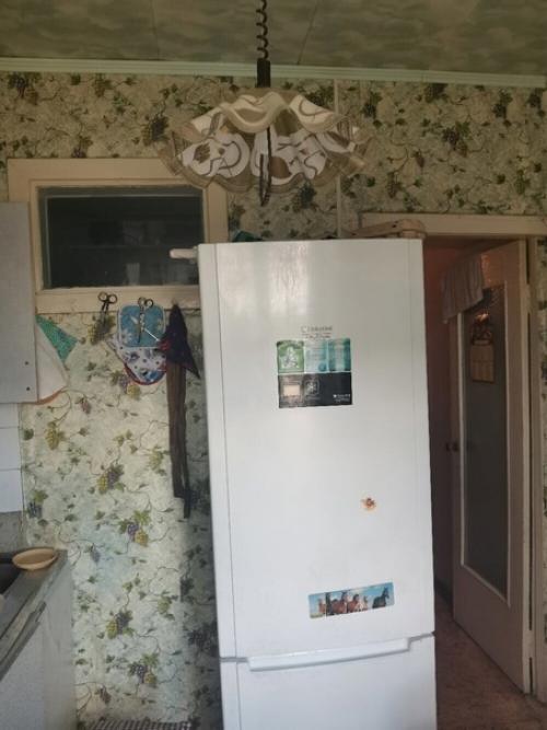 У бабули был день рождения, мы решили сделать сюрприз и затеяли ремонт. 03