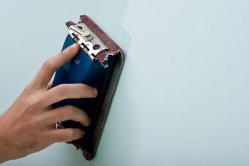 Будут ли держаться обои на водоэмульсионку. Этап 1 – подготовка поверхности