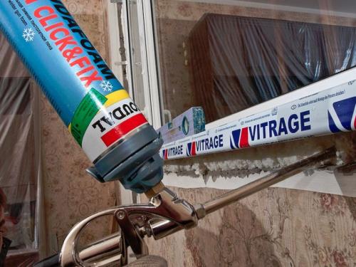 Установка на пластиковое окно подставочного профиля. Эта. Установка пластикового окна 05 Установка на пластиковое окно подставочного профиля. Эта. Установка пластикового окна 05