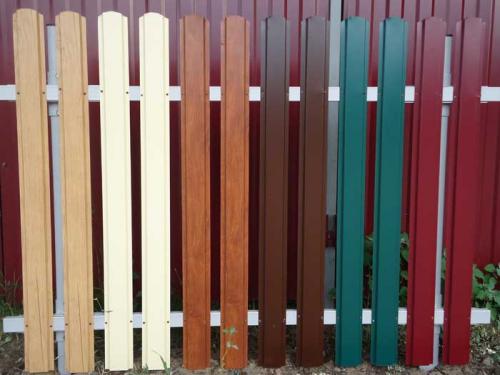 Палисадник из металла. Металлический забор