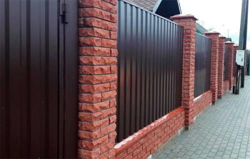 Забор из профлиста. Разбираем поэтапно –, как сделать забор из профнастила