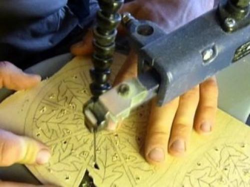 Работы лобзиком по фанере. Что такое лобзик: общее описание 08