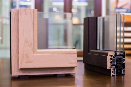 Окна из дерева. Разновидности окон со стеклопакетом