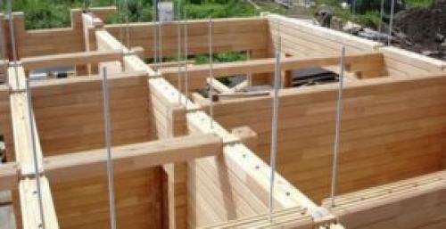 Монтаж профилированного бруса. Самый важный первый венец 07