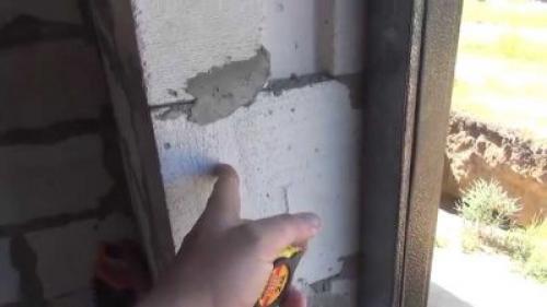 Установка пластиковых дверей в газобетон. Метод установки изделия в газобетон