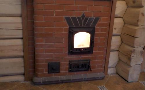 Кирпичная печь для бани с топкой из предбанника. Возведение кирпичной печи в бане – основные детали процесса