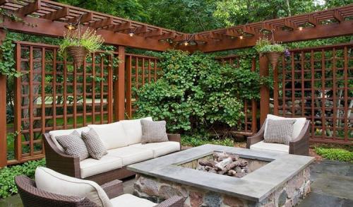 Дизайн небольшого участка возле частного дома. Чем разграничить зоны в саду