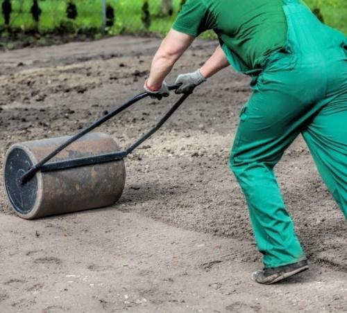 Выравнивание участка. Выровнять участок своими руками — подробная инструкция, советы экспертов и обзор технологий для быстрого и эффективного выравнивания земли (140 фото)