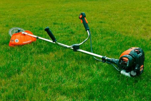 Как устроена бензокоса. Устройство аппарата 05 Как устроена бензокоса. Устройство аппарата 05