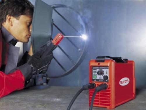 Печь для бани из кирпича с водонагревателем. Достоинства кирпичной печи для бани