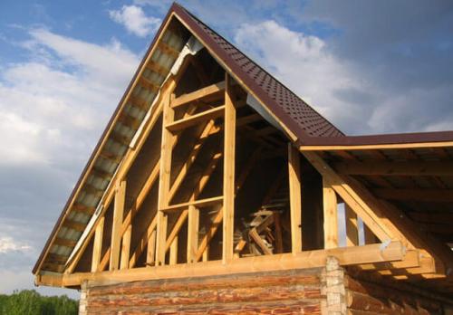 Как сделать фронтон двухскатной крыши