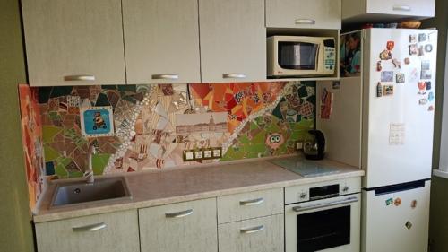 Пол из остатков плитки. Мозаика из битой плитки