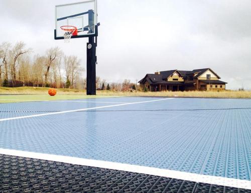 Спортивная площадка на даче. Детская и взрослая спортивная площадка 01 Спортивная площадка на даче. Детская и взрослая спортивная площадка 01