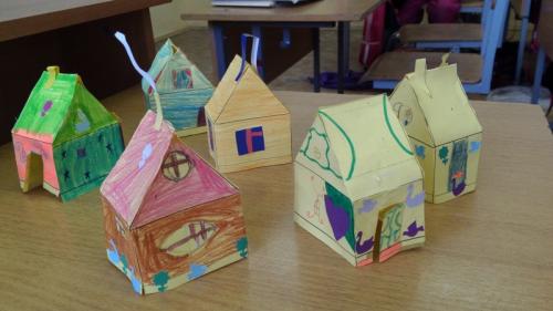 Дом из бумаги своими руками. Домик из бумаги — современные идеи и рекомендации, как просто и быстро сделать домик (100 фото)