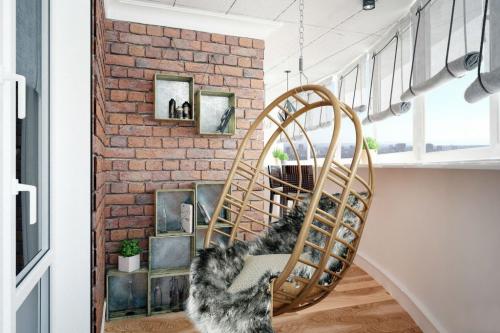 Как обустроить узкий балкон. Дизайн небольшого балкона: создание комнаты отдыха