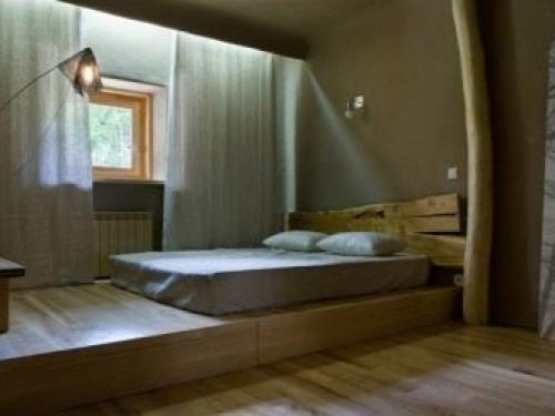 Неровные стены в интерьере. Как скрыть неровность стен 20 Неровные стены в интерьере. Как скрыть неровность стен 20