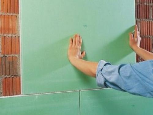 Неровные стены в интерьере. Как скрыть неровность стен 15 Неровные стены в интерьере. Как скрыть неровность стен 15