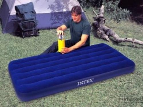 Надувной матрас intex чем заклеить. Ремонт надувных матрасов Intex: неисправности и методы их устранения 02 Надувной матрас intex чем заклеить. Ремонт надувных матрасов Intex: неисправности и методы их устранения 02