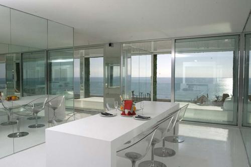 Какие обои придают объем. 20 способов визуально увеличить комнату