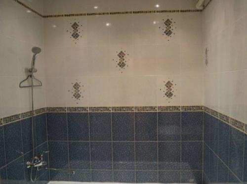 Модная плитка в ванную 2019. Как красиво уложить плитку