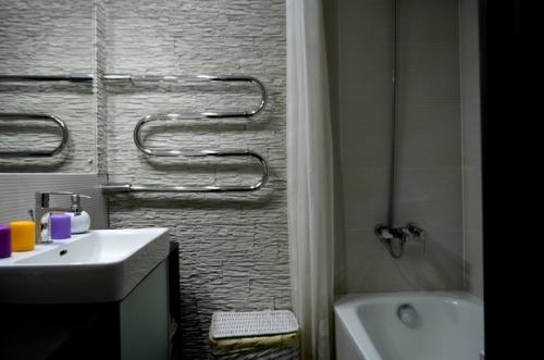 Искусственный камень для ванной комнаты. В пух и прах 03 Искусственный камень для ванной комнаты. В пух и прах 03