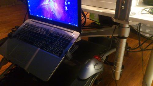 Как обустроить рабочее место за компьютером. Трансформируем рабочее место в лежачее за 200$