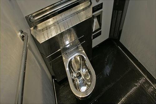 Напольный унитаз чаша Генуя. Унитаз чаша Генуя: его особенности