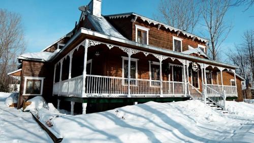 Необычные дома из дерева канада. Дом в Квебеке. Как живет канадская деревня?