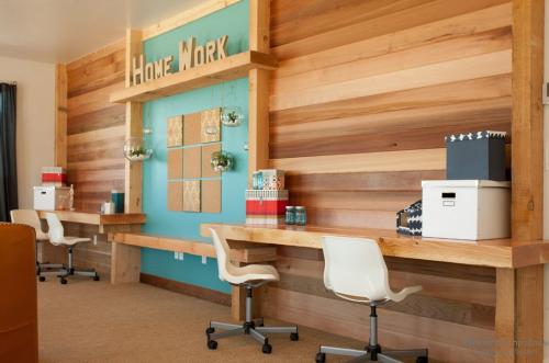 Сочетание в интерьере камня и дерева. Интерьер – сочетание вкуса и возможностей