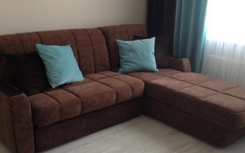 Размеры декоративных подушек. Декоративные подушки, которые выглядят плохо и скучно