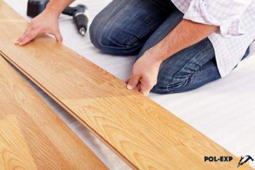 Как придать ламинату блеск. Особенности ламината, которые нужно учесть, приступая к влажной уборке