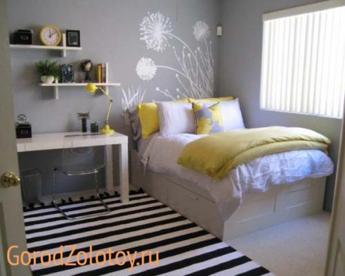Обои для маленькой спальни – фото