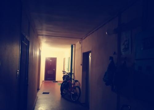 Присоединение коридора к комнате. Друг присоединил к квартире кусок общего коридора. Я не ожидала, что это так просто