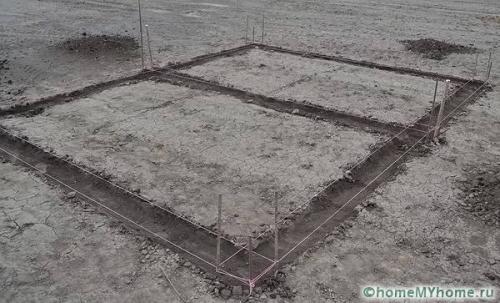 Ленточный фундамент своими руками пошаговая инструкция. Ленточный фундамент своими руками: пошаговая инструкция и нюансы монтажа