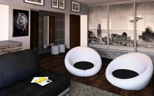 Шкаф купе в гостиную на всю стену. Стиль