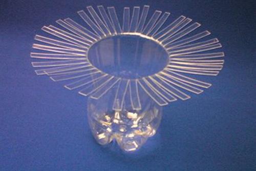 Простая ваза из пластиковой бутылки. Ваза из пластиковой бутылки