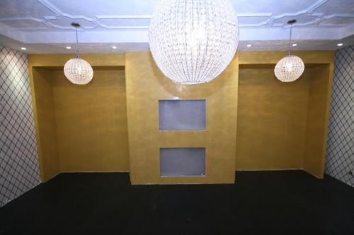 С чего начать ремонт в комнате своими руками. Ремонт комнаты своими руками: подготовка комнаты к ремонту, основные этапы ремонта, обустройство и декорирование. Детальное руководство для начинающих