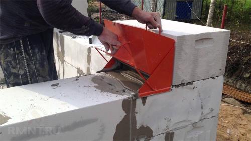 Шаблон для кладки кирпича чертеж. Приспособления для работы с раствором