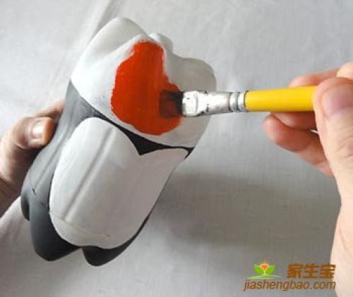 Пингвин из пластиковых бутылок своими руками. Забавные пингвины из пластиковых бутылок 06