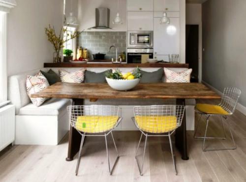 Дизайн кухни с диваном. Как удачнее всего расположить диван на маленькой кухне