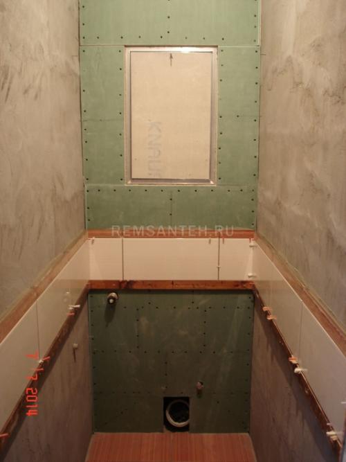 Как замаскировать люк в туалете. Короб для труб в туалете