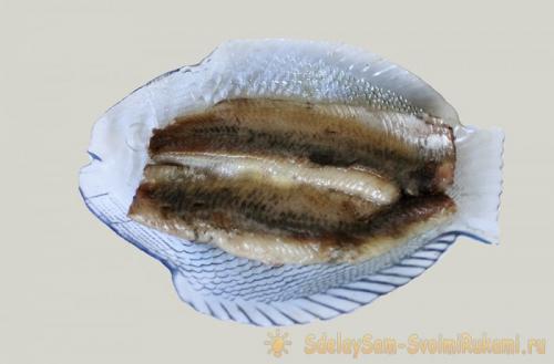 Как быстро отделить селедку от костей и шкуры. Пошаговый план действий по очистке селедочки