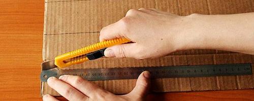 Имитация кирпичной стены из картона. Декор интерьера. Стены под кирпич своими руками из картонных коробок.