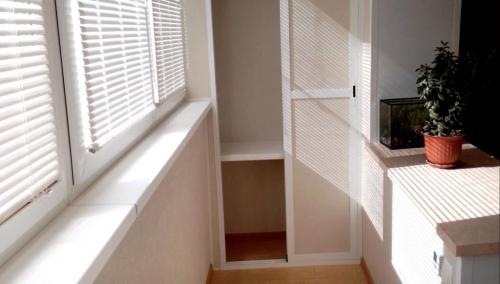 Как обустроить балкон для хранения. Как правильно обустроить места хранения на балконе