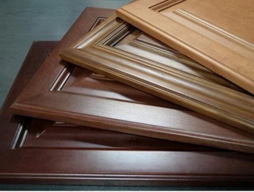 Какой фасад шкафа купе лучше. Преимущества и недостатки