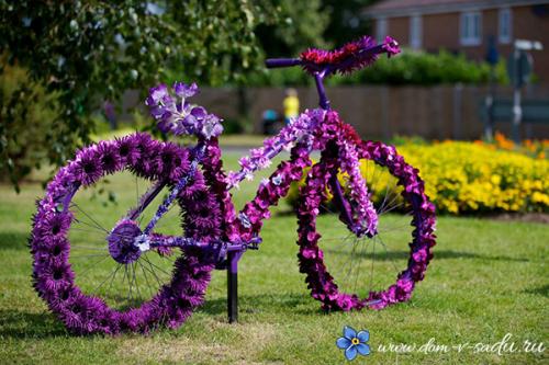 Красивый двор с цветами. Создаем красивый двор при помощи цветочных композиций