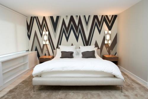 Интерьер комнаты в белом цвете. Белая спальня: достоинства и особенности